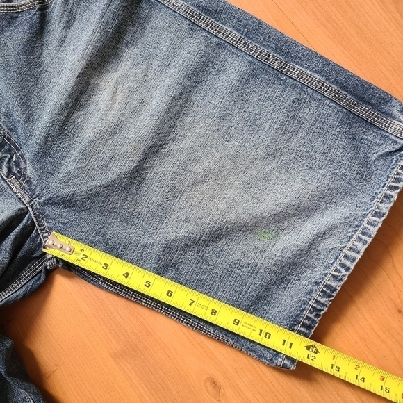 Vintage Levi's Men's Worker Denim Jean Shorts - Picture 8 of 12